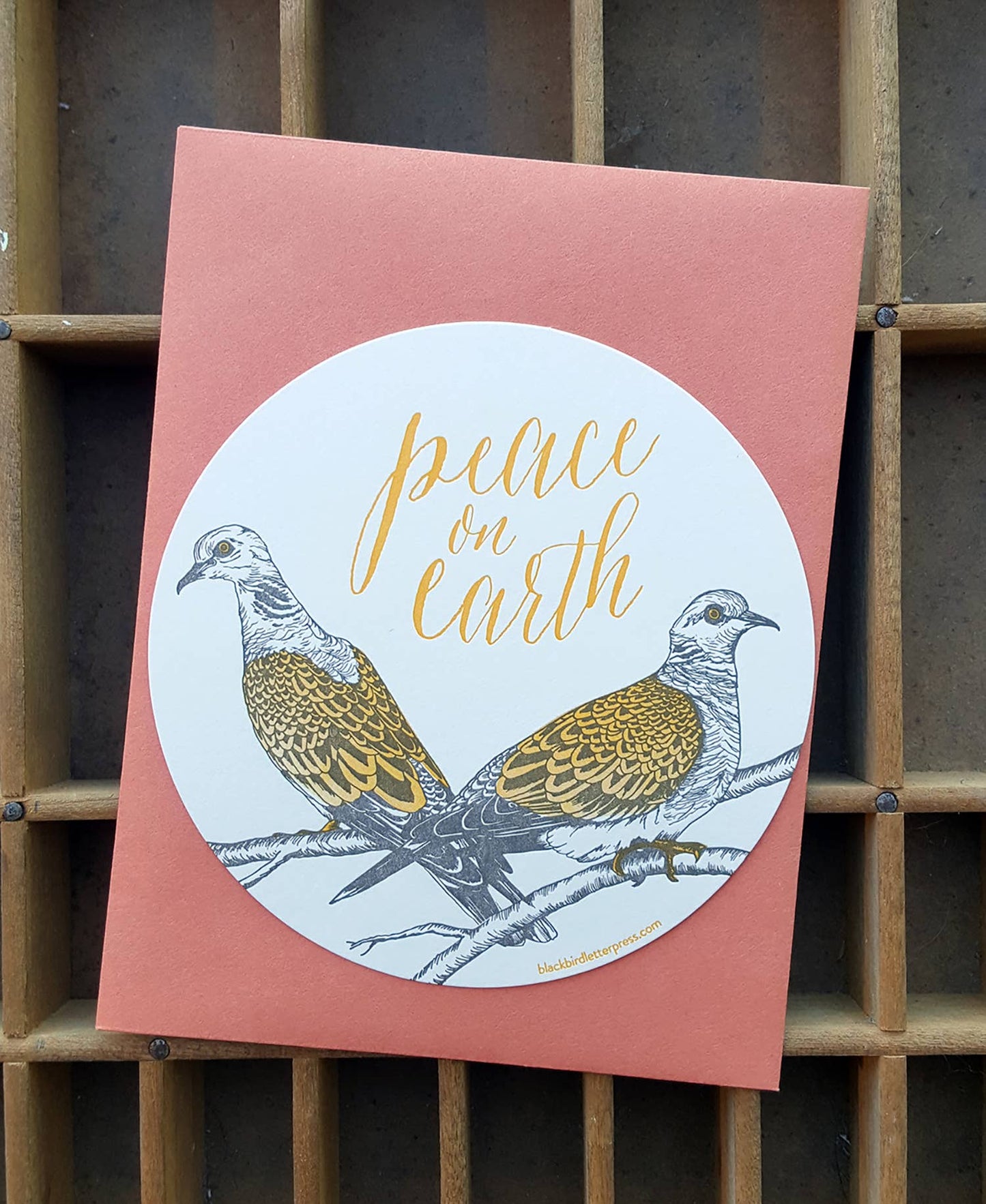 Peace on Earth Circle Card