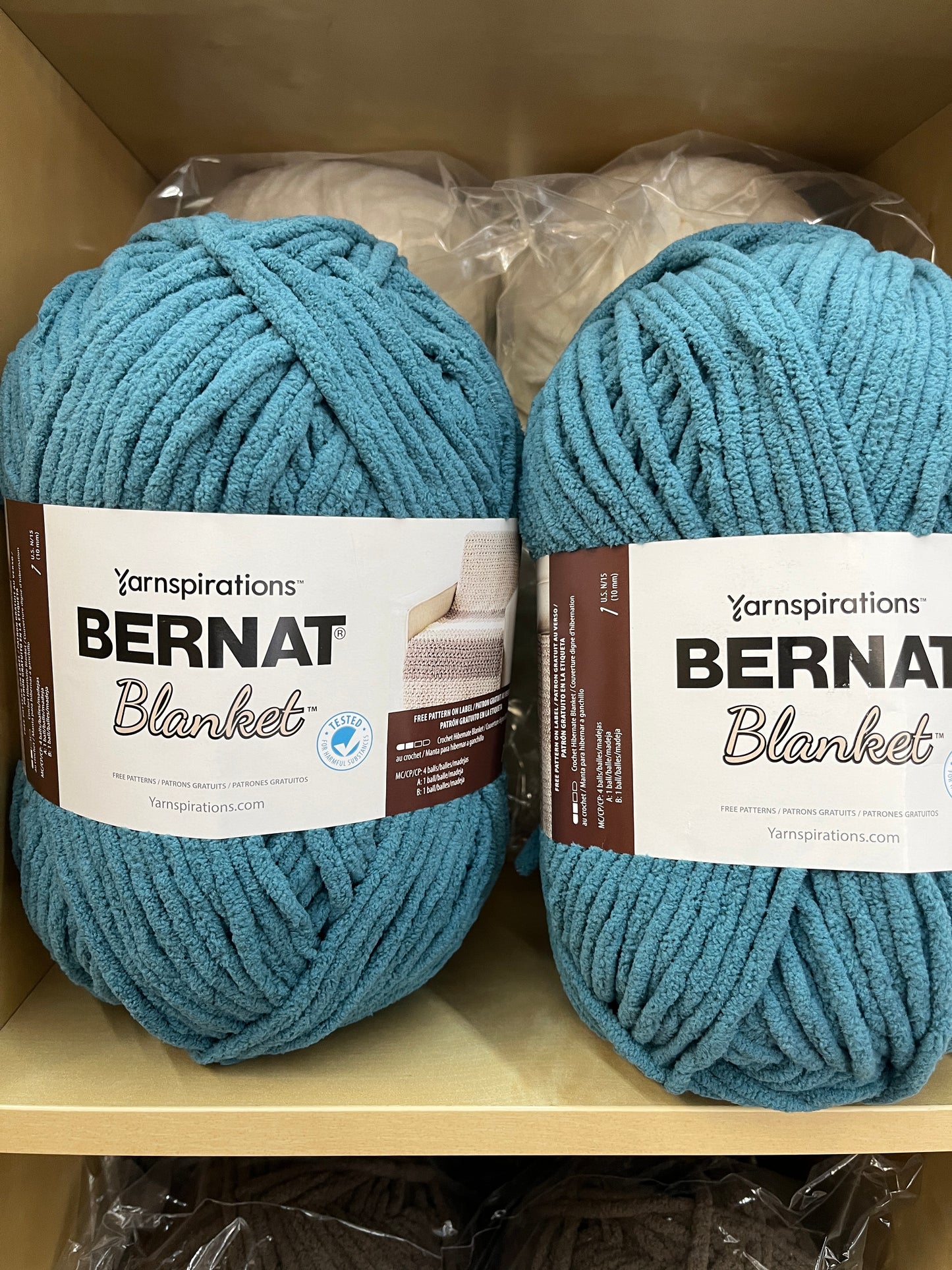 Bernat Blanket Superbulky - Lagoon