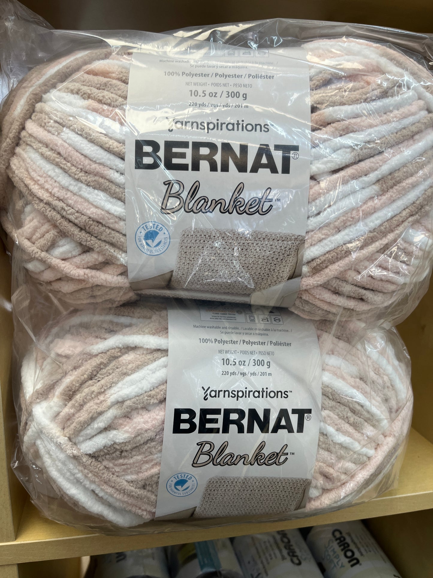 Bernat Blanket Superbulky - Morning Dove