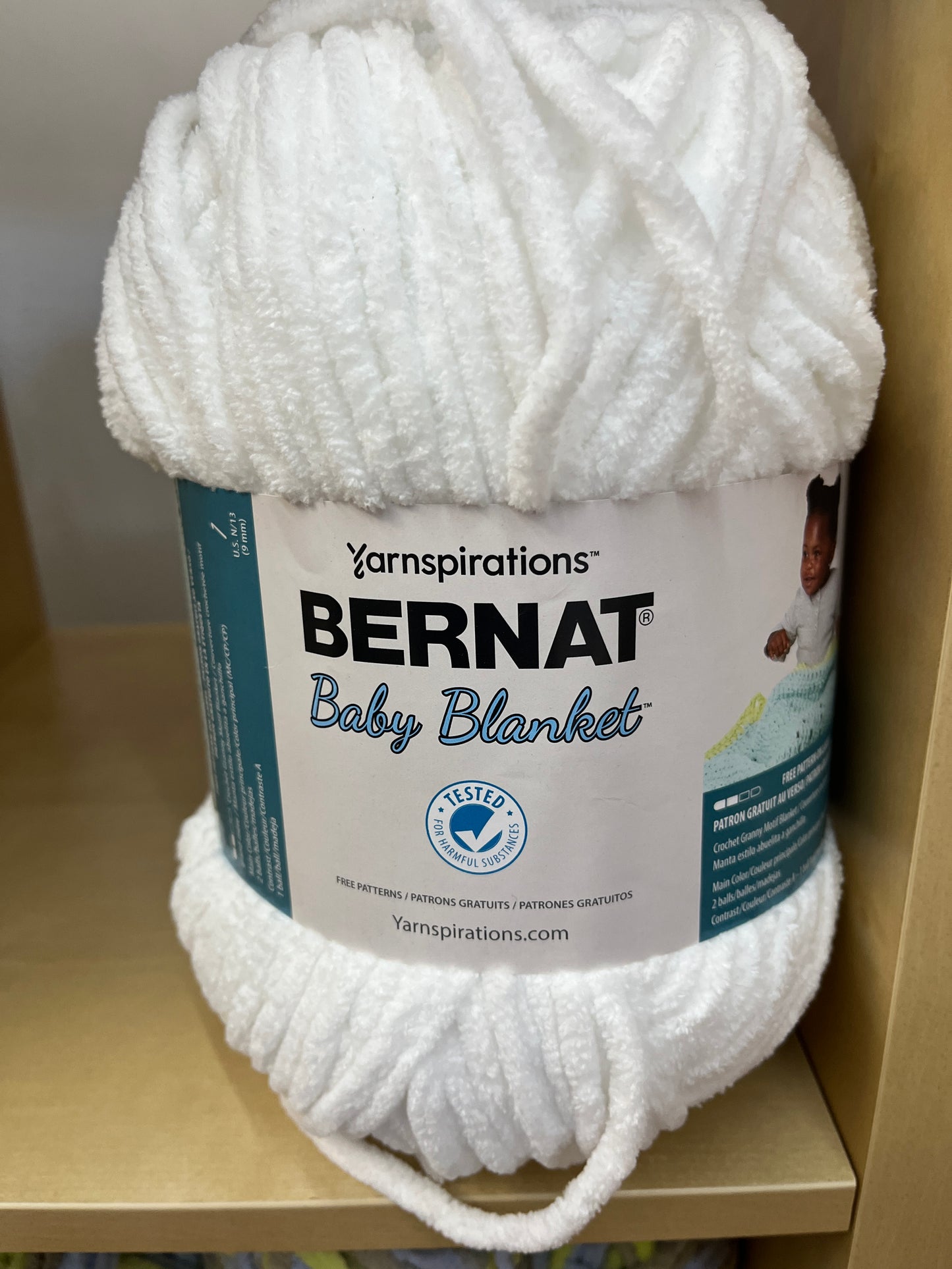 Bernat Baby Blanket Superbulky - White