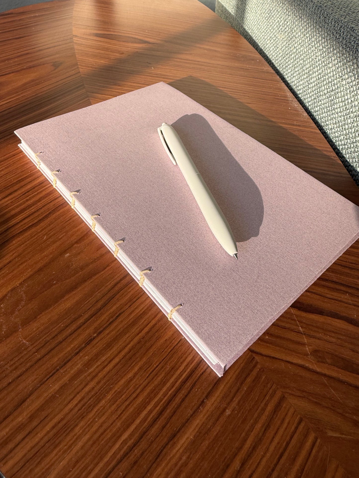 Coptic Stitch Bookbinding for Beginners 9/26